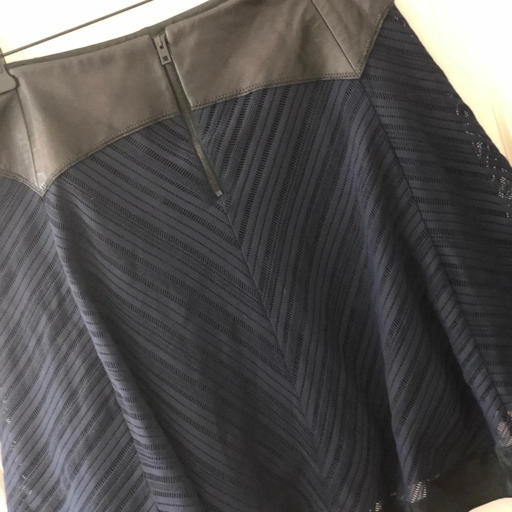 Rag & Bone Black And Navy Mini Skirt Size 2